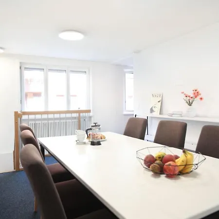 Nest - Elsastrasse 16