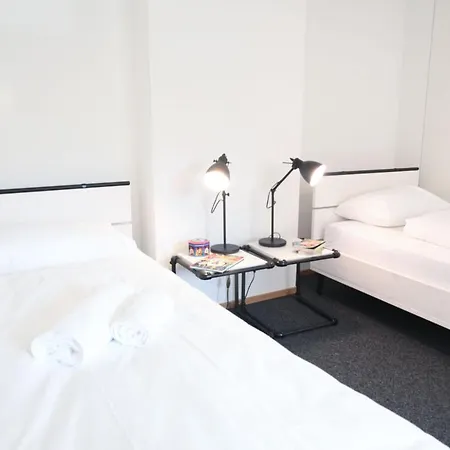 Nest - Elsastrasse 16