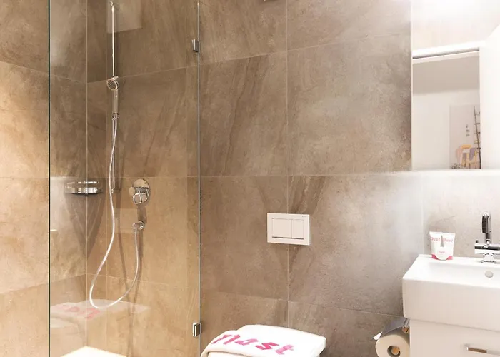 Nest - Elsastrasse 16 Apartment Zürich